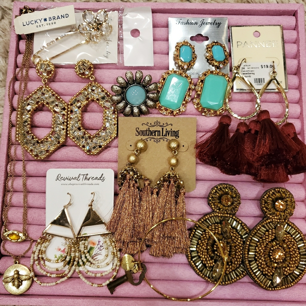 Jewelry bundle